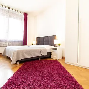 navštívit hotel