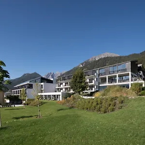 4* Aparthotel & Oberhofer